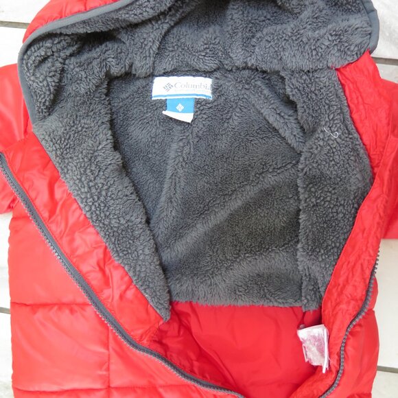 Columbia Infant Snuggle Bunny Bunting Red size 6-12 months - Picture 4 of 5